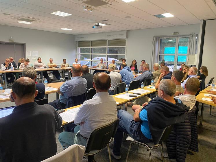 Mardi 12 septembre au Chesnay (Yvelines) lors du dernier conseil d'administration de la FDSEA.