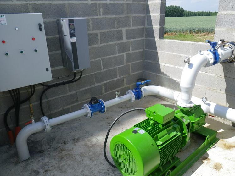 Utiliser une pompe avec variateur de fréquence donne la possibilité d’adapter le régime de la pompe en fonction des besoins du réseau d’irrigation.