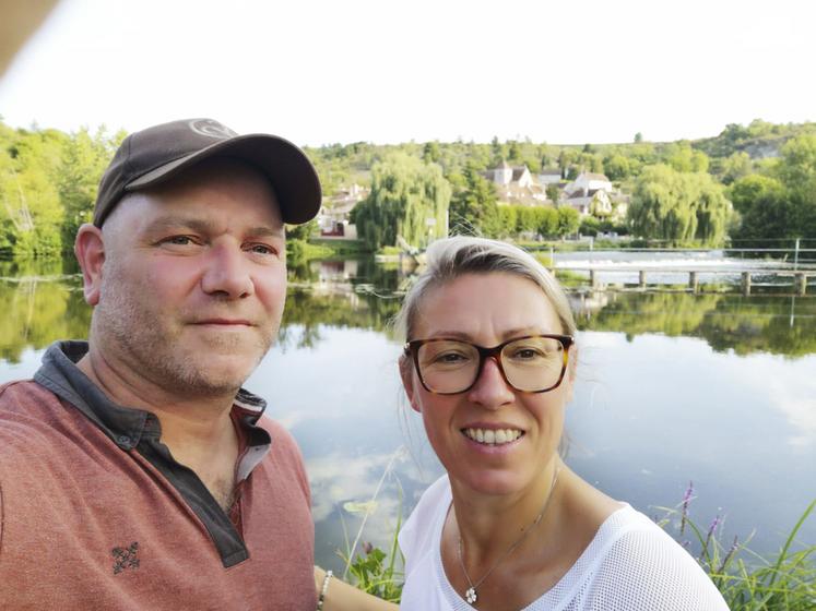 Aurélie et Cédric Bard, 100 % coopérateurs Terres Bocage Gâtinais, commercilisent leur production avec Perfarmer.