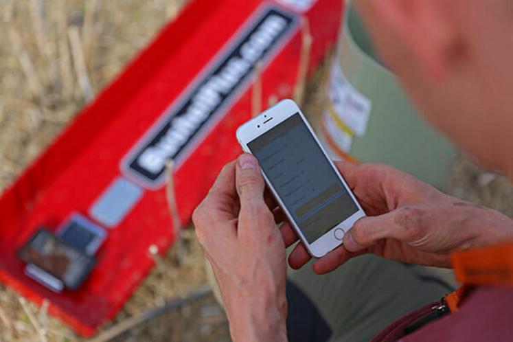  Les résultats se contrôlent rapidement avec l’application SmartDrop. 