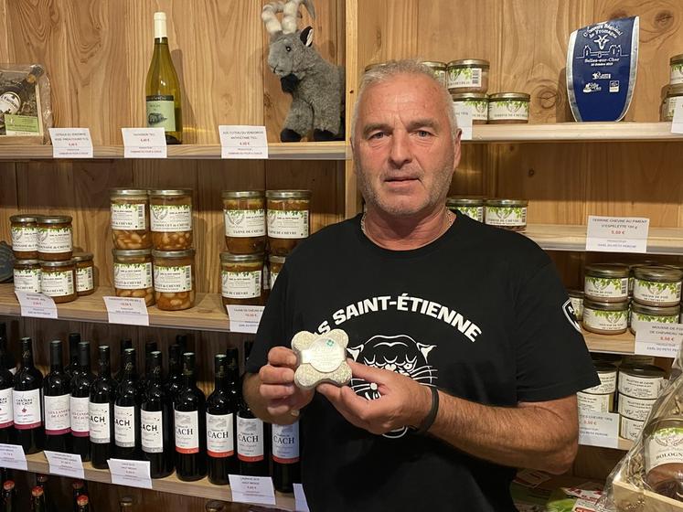 Bruno Pelletier préside l'association des producteurs de Trèfle du Perche.