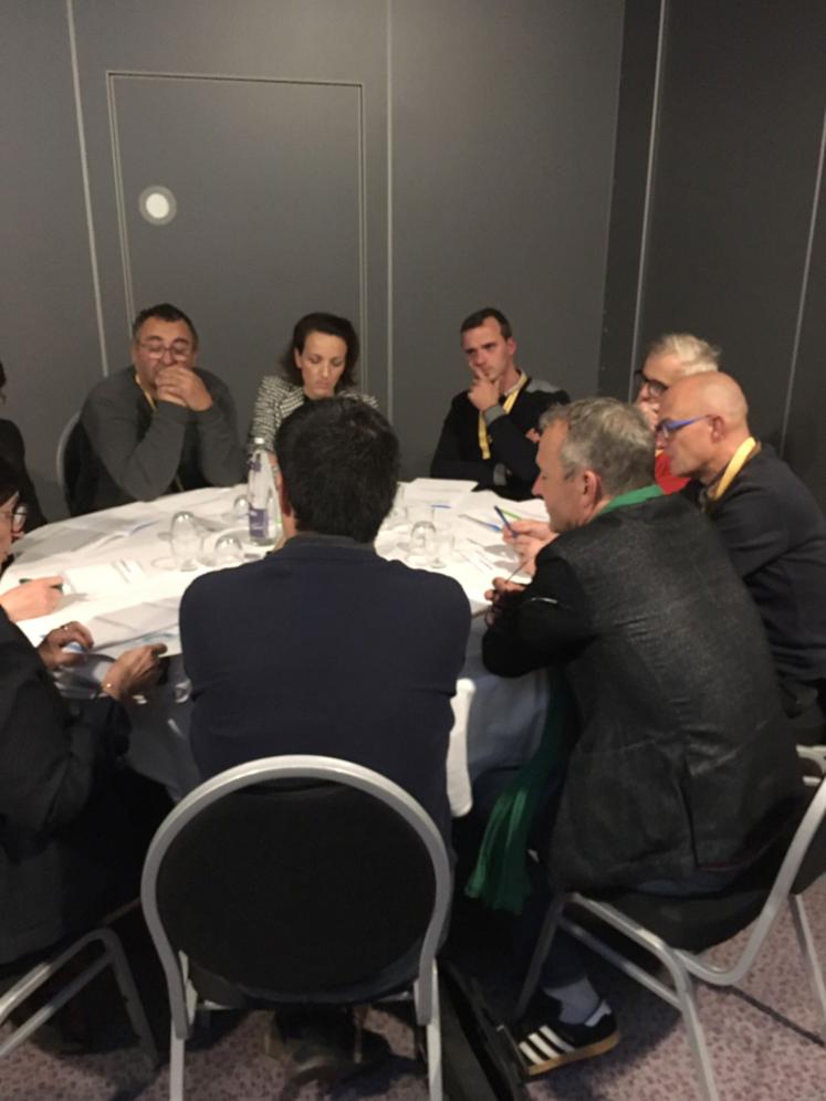 Le vice-président de JA Loiret, Valentin Caron, a également participé aux échanges. 