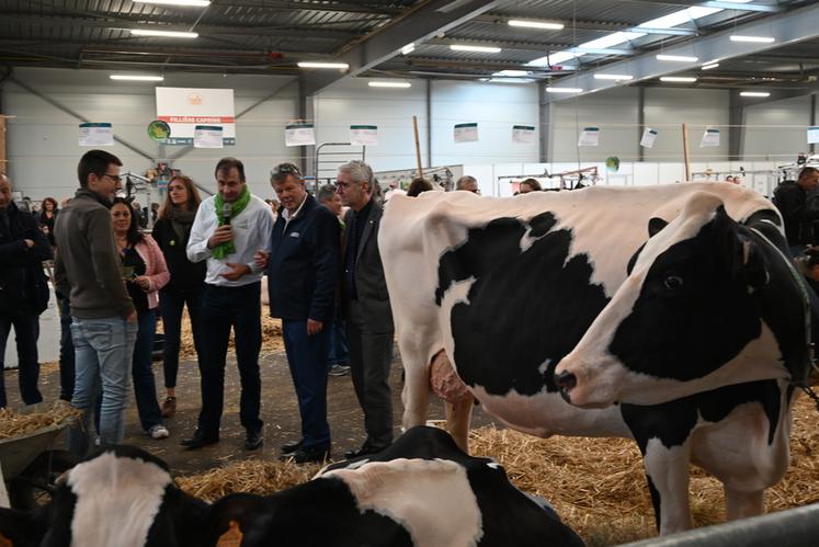 Six éleveurs de Loir-et-Cher étaient présents durant les trois jours. Ils ont présenté leurs animaux au public venu en nombre pour admirer les 22 vaches loir-et-chériennes.