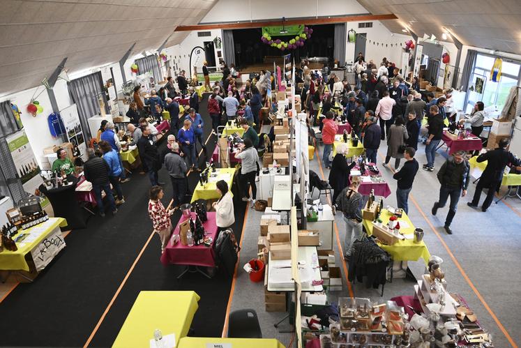 De nombreux consommateurs ont foulé les allées de ce salon qui existe depuis trois ans. 700 personnes étaient venues durant le salon en 2022. 