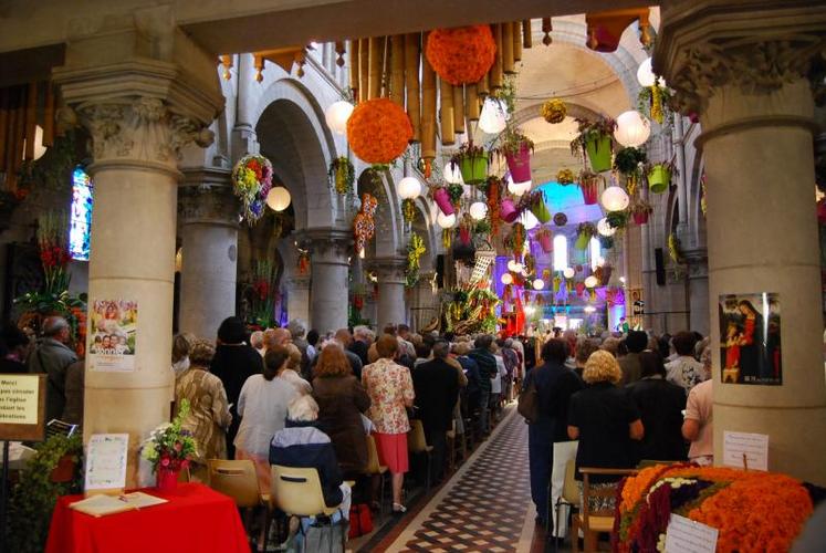 Des fidèles présents pour la cérémonie de la Saint Fiacre.