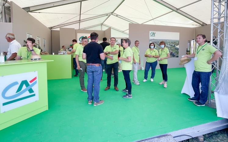 Sur le stand du Crédit agricole (Innov-agri 2021).