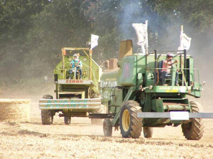 Matériel de collection et moisson d'antan à découvrir avec l'association «Ferm'Hier Tracteur D'Antan».