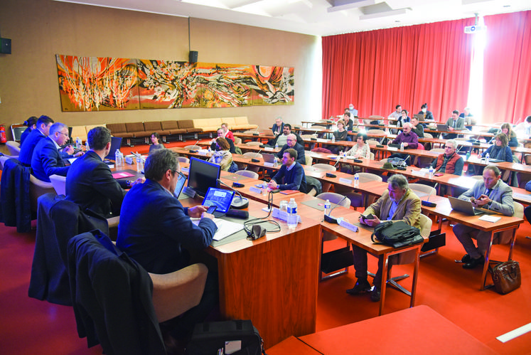 Les membres de la chambre d'Agriculture d'Eure-et-Loir se sont réunis en session le 14 mars à Chartres, sur fond de conséquences en cascade de la crise ­­russo-­ukrainienne.