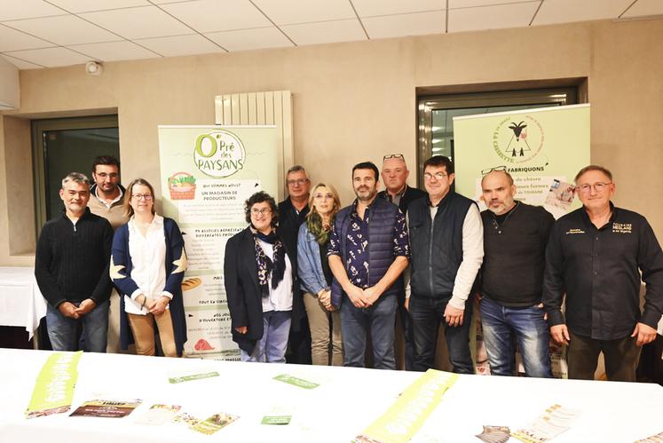 Les producteurs locaux du magasin O'pré des paysans, à Blois, étaient présents lors du cocktail dînatoire.