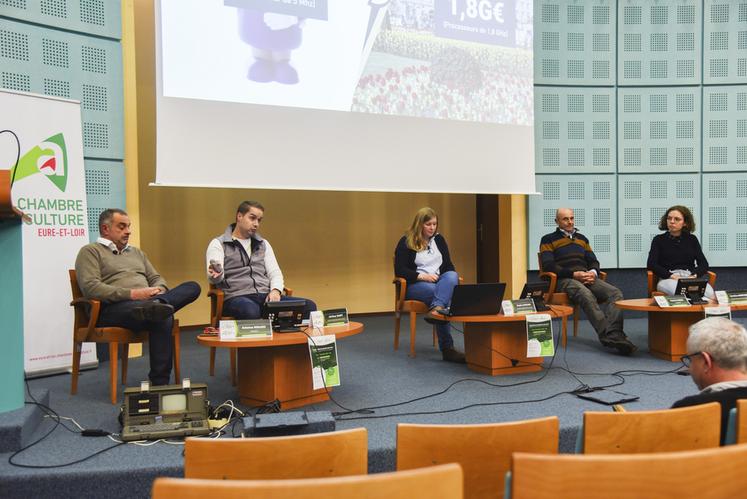 Lundi 4 décembre, à Chartres. Témoignages et conseils d'experts ont éclairé sur l'agriculture de précision aux Universités du soir.
