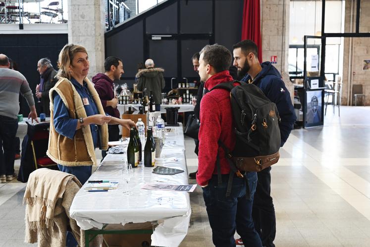 La filière biologique pour la viticulture en Loir-et-Cher connaît un léger ralentissement, notamment au niveau commercial. Le salon des Vins du coin a permis aux vignerons d'échanger avec les consommateurs. 