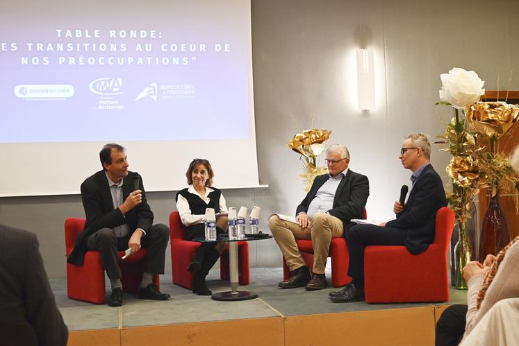 Vendredi 5 janvier, à Blois. Lors de la cérémonie des vœux triconsulaires, Arnaud Bessé, président de la chambre d'Agriculture, a évoqué les transitions et défis à venir en 2024 pour le monde agricole.