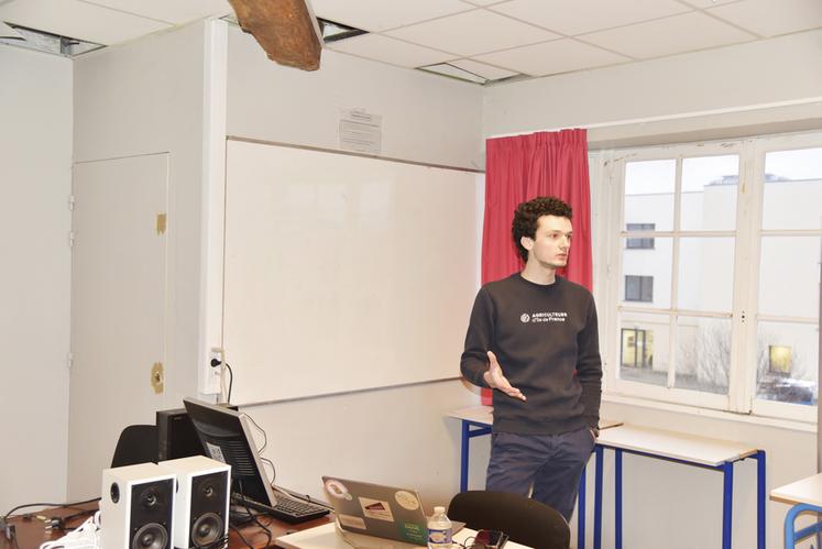 Matthieu Fricou est animateur installation régionale pour Jeunes agriculteurs Île-de-France.