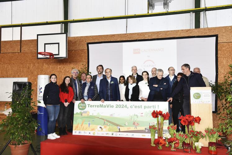 Jeudi 18 janvier, à Sannois (Val-d'Oise). L'inauguration de #TerreMaVie2024 s'est déroulée en présence de tous les partenaires de l'événement.