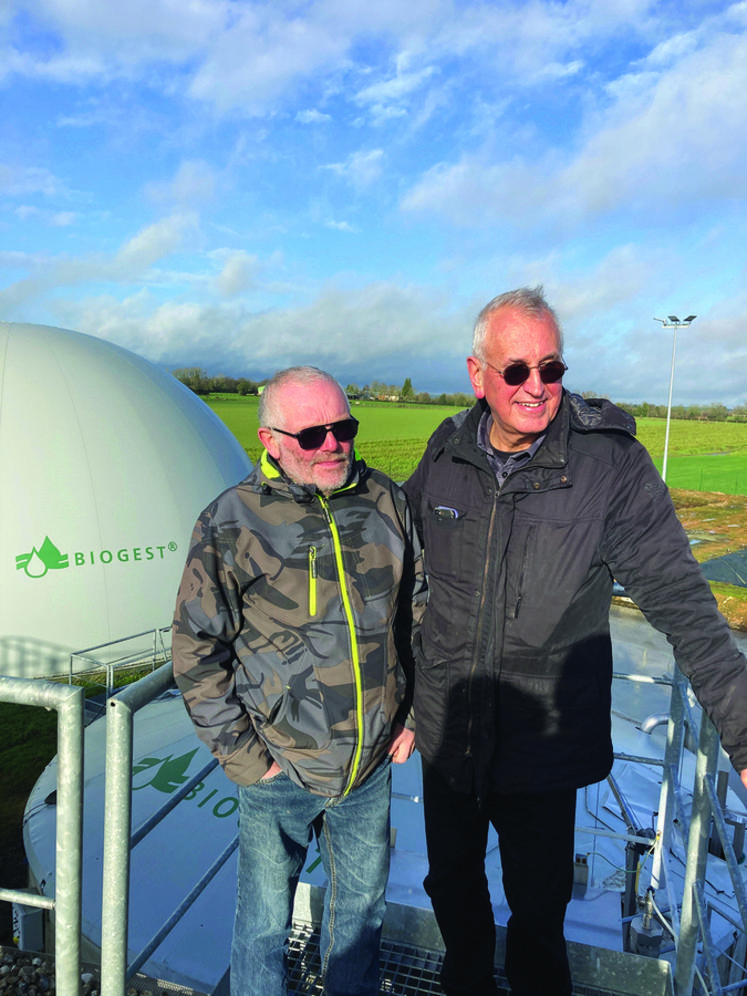 Hubert Leseigneur (à g.), président de la SAS Métha des Bosquets, et Yves Trolet, retraité de GRDF, ont travaillé bien en amont la question de l’acceptabilité du projet auprès des maires et des riverains.