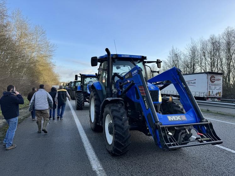 Une action a été menée par le syndicat local d'Houdan le 24 janvier au matin.
