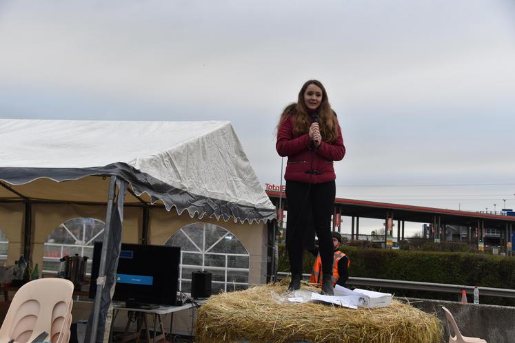 Sur le blocage de l'A6 par les agriculteurs fin janvier 2024.