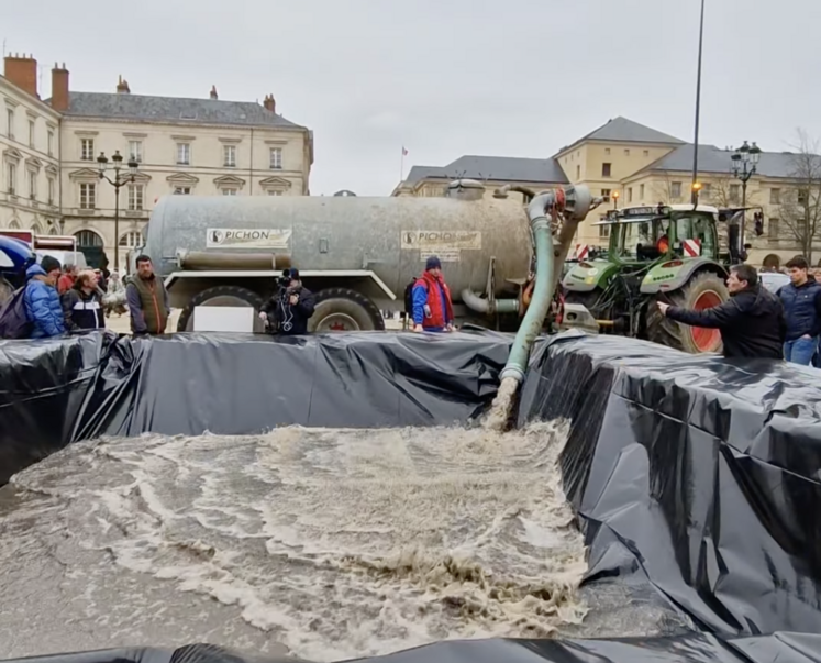 Lors de la manifestation des agriculteurs à Orléans le 30 janvier 2024.