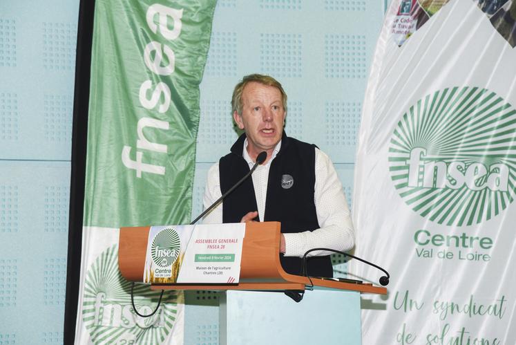 Le vice-président de la FNSEA, Luc Smessaert, a détaillé point par point les annonces de Gabriel Attal.