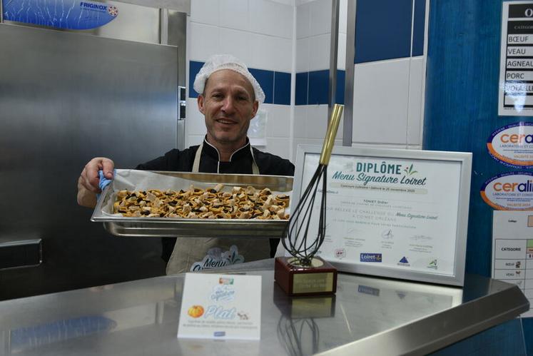  Didier Toniet est dorénavant devenu le chef de cuisine du Lycée hôtelier de l'Orléanais, à Olivet.