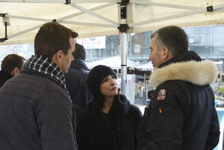 Sophie Brocas, préfète de la région et du département, a pu échanger avec les deux présidents syndicaux.