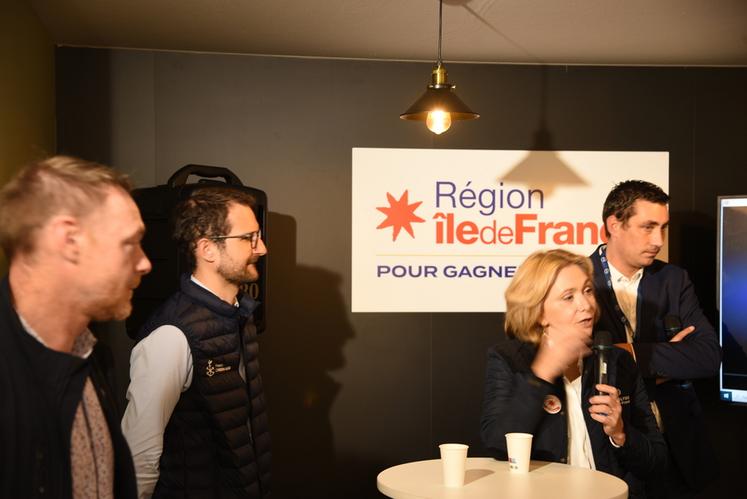 Valérie Pécresse a présenté les responsables de France Carbon Agri à des représentants d'organisations professionnelles et consulaires, le 26 février, au Sia.