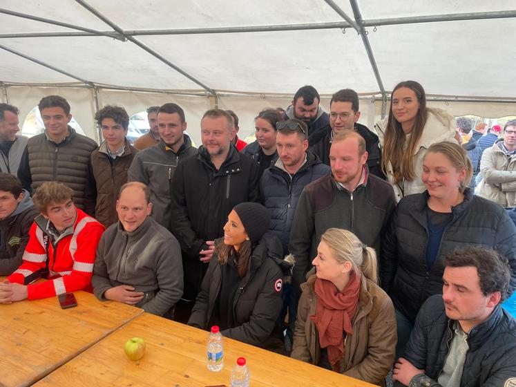 Manifestation d'agriculteurs sur l'A4 fin janvier 2024.