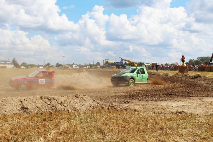 En plus des démonstrations de traîne-cul (photo), des baptêmes en hélicoptère sont d'ores et déjà au programme.