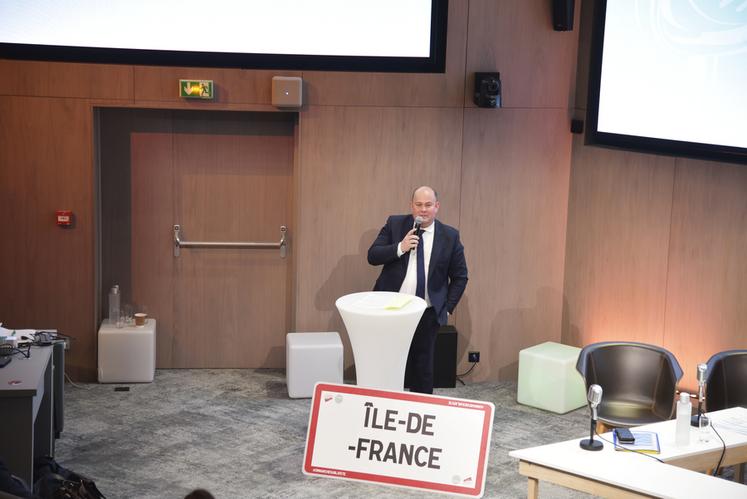 Frédéric Rose, préfet des Yvelines, a assuré les agriculteurs du soutien de l'État.