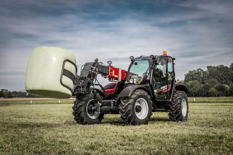 Les Case IH Farmlift proposent une hauteur de levage allant jusqu’à 9 mètres et une capacité maximale allant jusqu’à 4,2 tonnes.