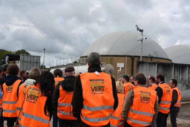 L'inauguration a été suivie par des visites du site.
