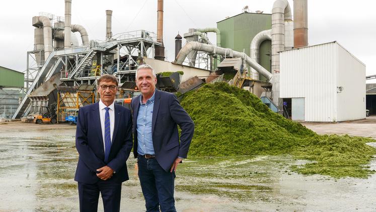 Thierry Maudoux et son successeur, Thierry Tissut (à droite).