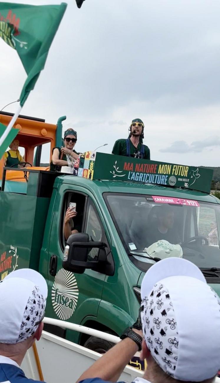 La FNSEA faisait partie de la caravane du Tour de France cette année.