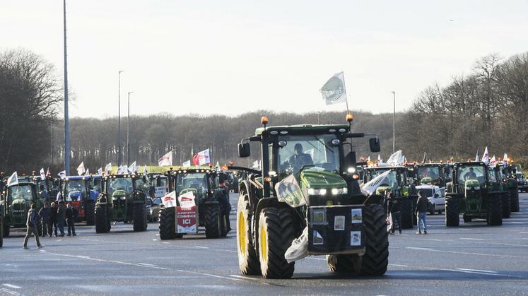 Les manifestations du début de l'année ont traduit l'urgence de répondre aux impératifs du monde agricole, ont rappelé la FNSEA et les JA au nouveau Premier ministre. 