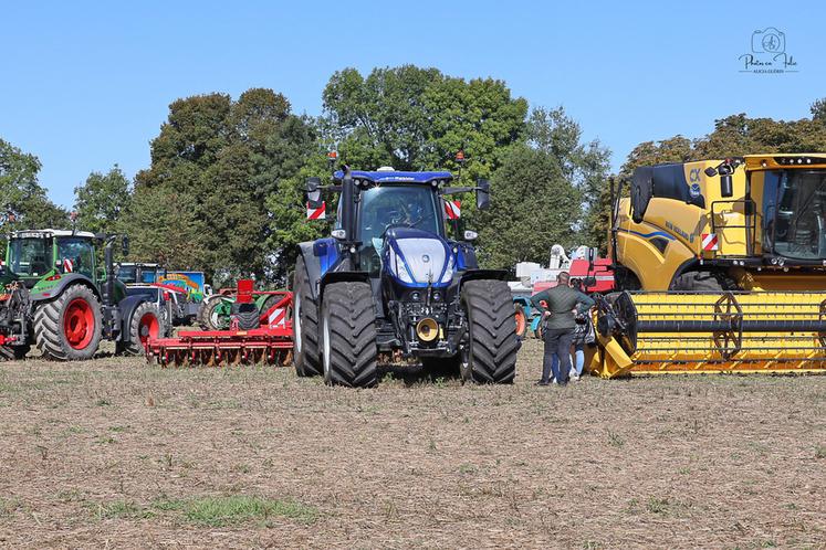 Les concessionnaires partenaires présentaient du matériel agricole.