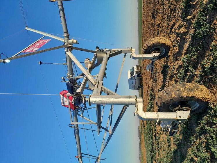 La VRI de précision Zimmatic permet de piloter l'irrigation buse à buse avec une précision au mètre carré. Tout est pilotable à distance via l'application Fieldnet. 