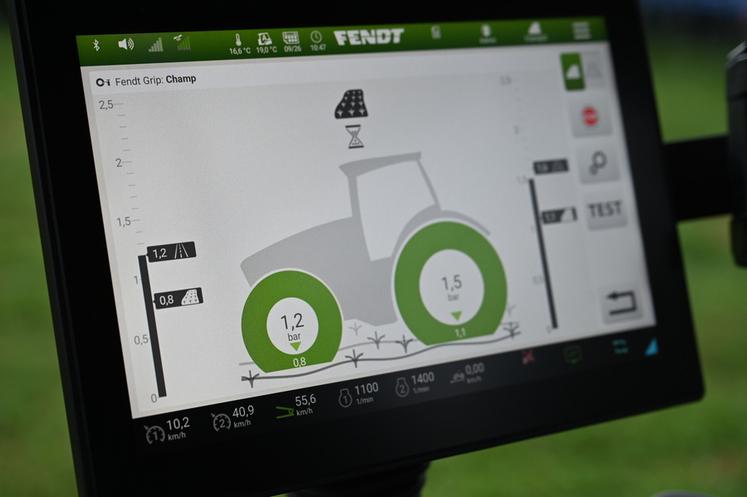 Fendt Vario Drive, Doc Fendt Pro, Fendt Connect… Le constructeur allemand aligne une série d'arguments en faveur du confort de travail.