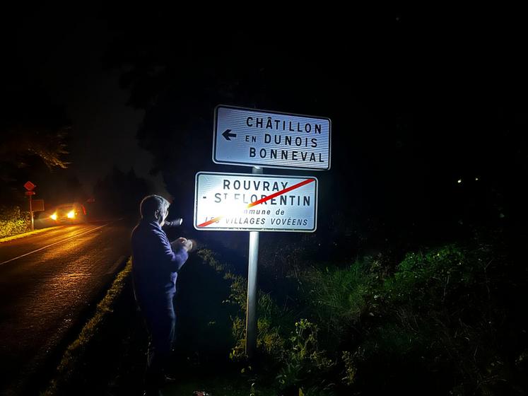 Arrou est devenu Rouvray-Saint-Florentin.