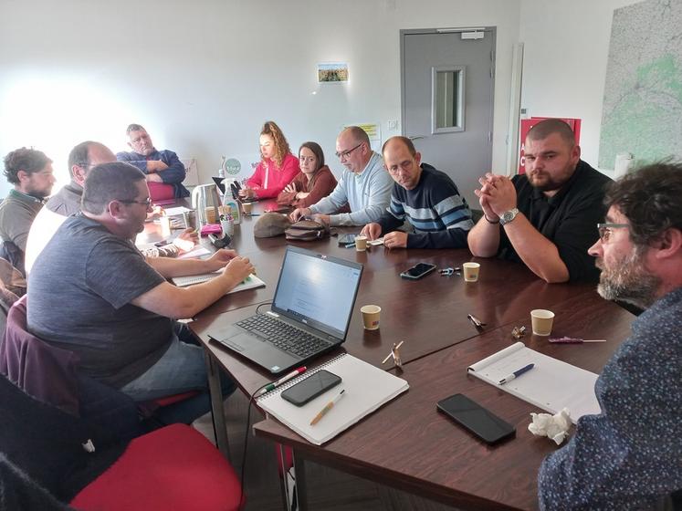 La FNSEA CVL prépare sa rencontre avec le groupe LDC, jeudi 24 octobre.