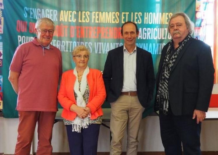 Mardi 29 octobre, à Sigloy. Les anciens exploitants et les bailleurs de la FNSEA 45 se sont réunis pour leur assemblée générale.