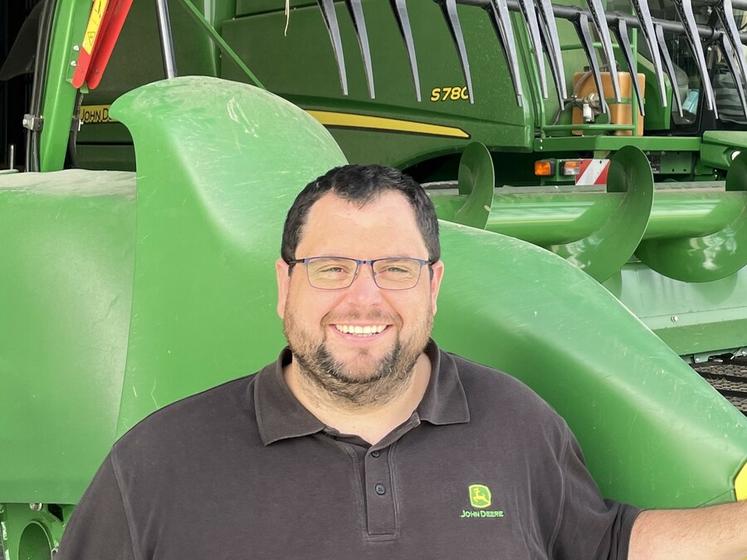 Adrien Bury, inspecteur technique récolte chez John Deere.