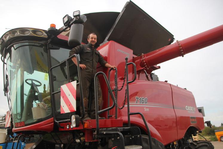 Selon Alexandre Quenel, démonstrateur chez un concessionnaire Case IH seinomarin, les Axial Flow de Case IH sont les machines les moins coûteuses en entretien.