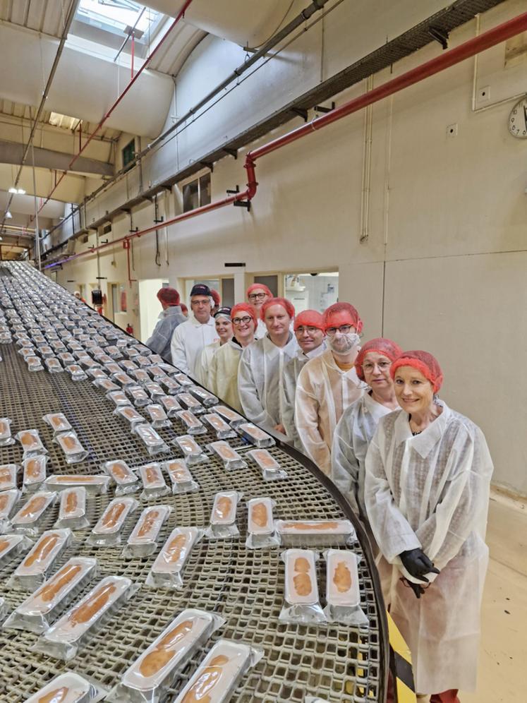 La visite a été l'occasion de faire savoir auprès des élus locaux le besoin constant de recrutement dans le secteur agroalimentaire. 