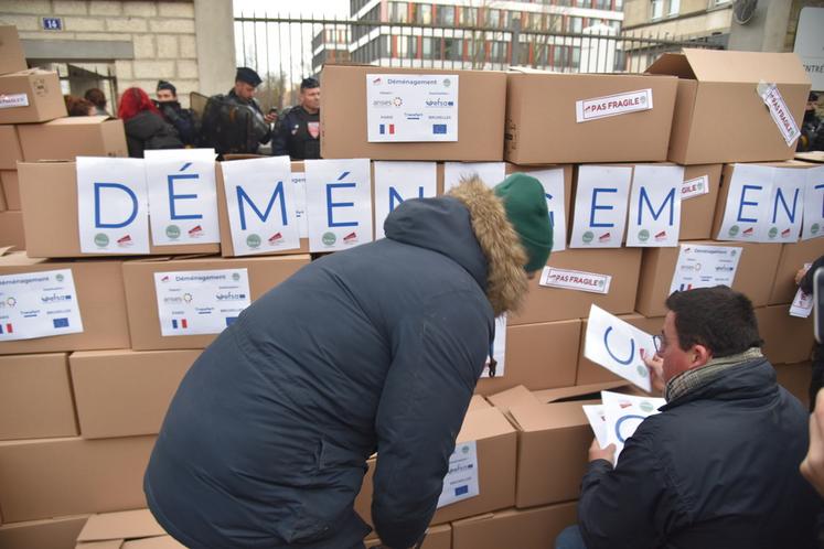  « Nous voulons travailler à armes égales », explique Pascal Verrièle, s'opposant aux surtranspositions de normes. 