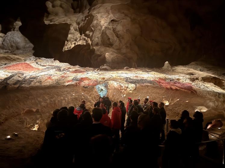 En amont du dîner de gala, les congressistes ont pu bénéficier d'une visite privée de la réplique de la grotte de Lascaux.