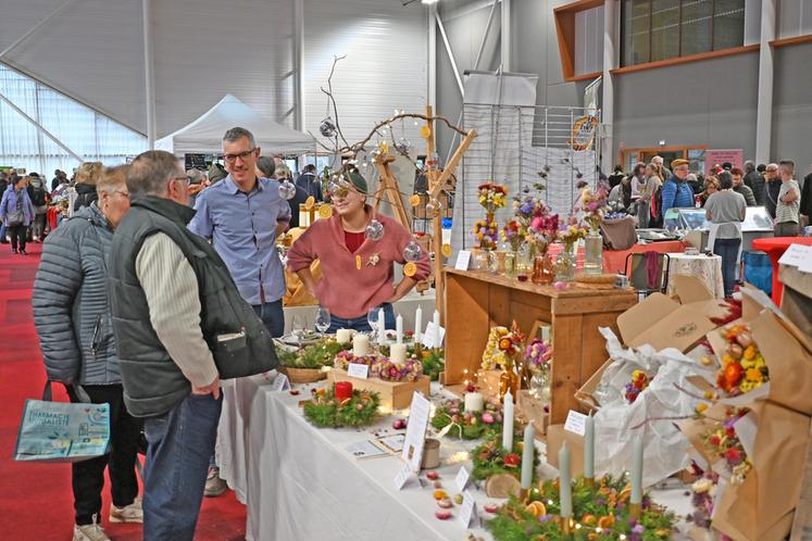 Samedi 21 et dimanche 22 décembre, à Blois. De nombreux Loir-et-Chériens ont afflué au marché de Noël organisé par le réseau Bienvenue à la ferme.