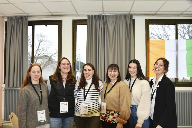 Les différents débouchés du BTS Productions animales (PA) étaient présentées par des anciennes élèves du BTS, « coachées » par Aurore Le Gourrierec, coordinatrice du BTSA PA et enseignante en zootechnie.