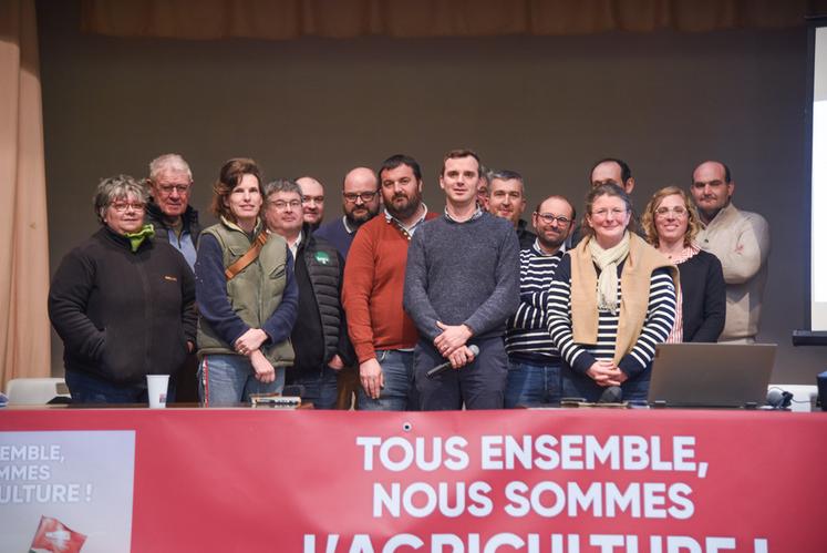 Mardi 21 janvier, à Artenay. Le dernier meeting de la campagne pour les élections Chambre des listes FNSEA-JA du Loiret a permis aux candidats présents de se présenter tour à tour.