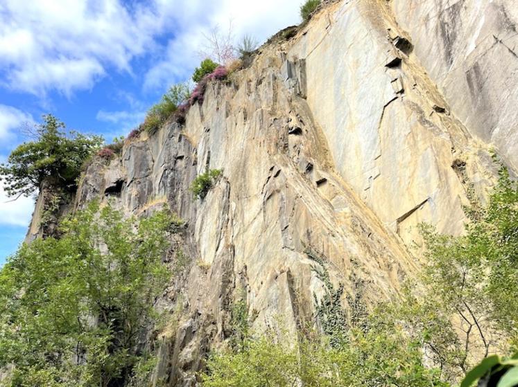 Les Pans de Travassac à Donzenac, en Corrèze.