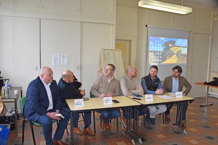 Vendredi 31&nbsp;janvier, à Auvernaux (Essonne). Une table ronde sur le thème « Investir dans du matériel en 2025 : quelles perspectives de coût en neuf et en occasion ? » a eu lieu à l'issue de l'assemblée génrale d'EDT IDF.